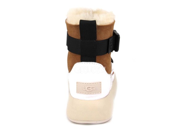 UGG Snowball Chesnut 